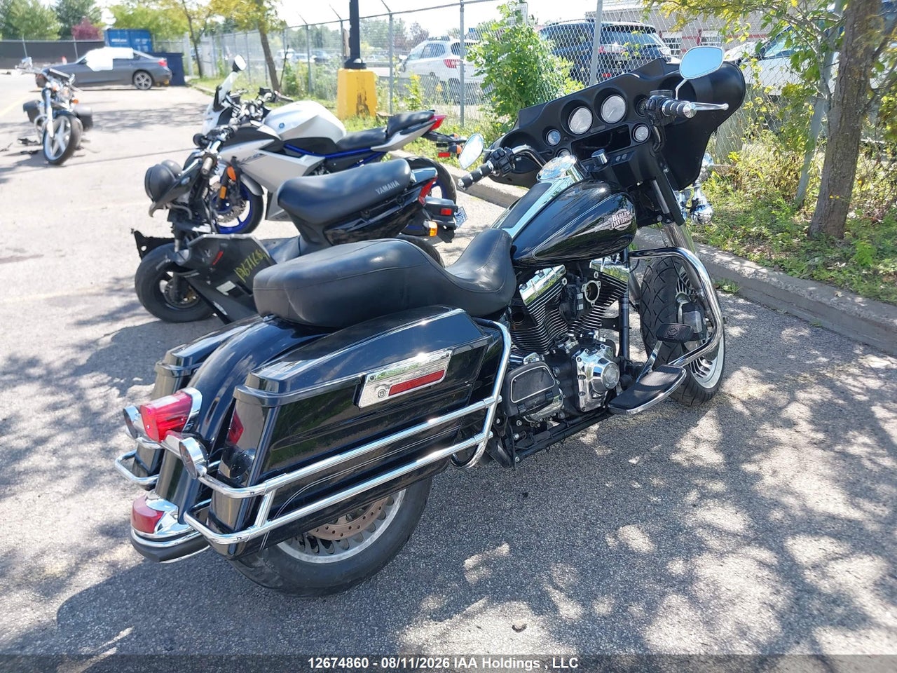 5HD1FF4A3BB620493 · 2011 HARLEY DAVIDSON FLHTC · 4/22