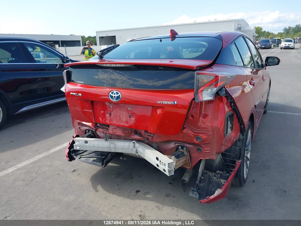 JTDKARFU2J3058048 · 2018 TOYOTA PRIUS TOURING · 4/20