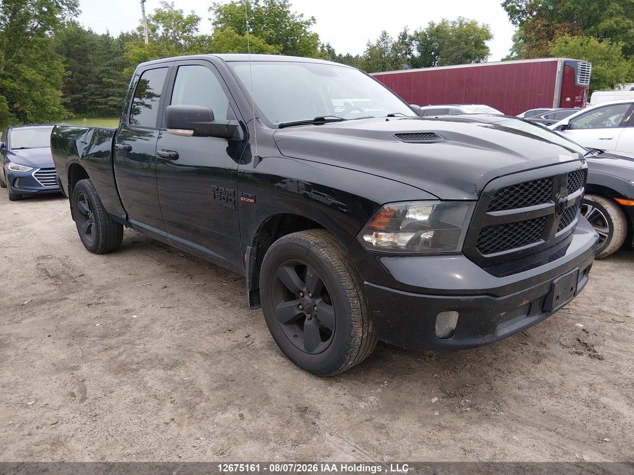 1C6RR7GT5KS621755 · 2019 RAM 1500 CLASSIC SLT