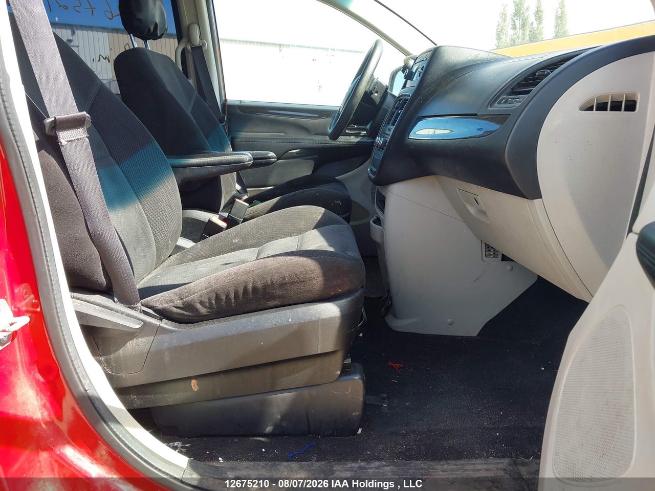 2015 DODGE GRAND CARAVAN SE/SXT · 5/19
