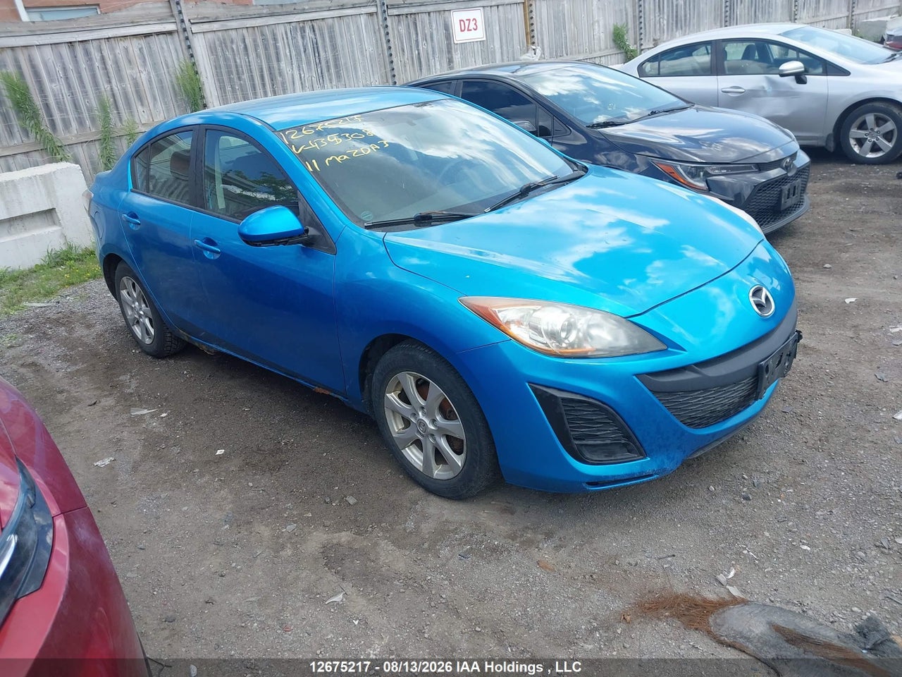JM1BL1UF7B1435308 · 2011 MAZDA MAZDA3