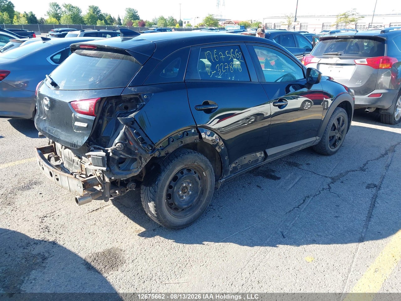 JM1DKFC72J0327878 · 2018 MAZDA CX-3 GS · 4/6