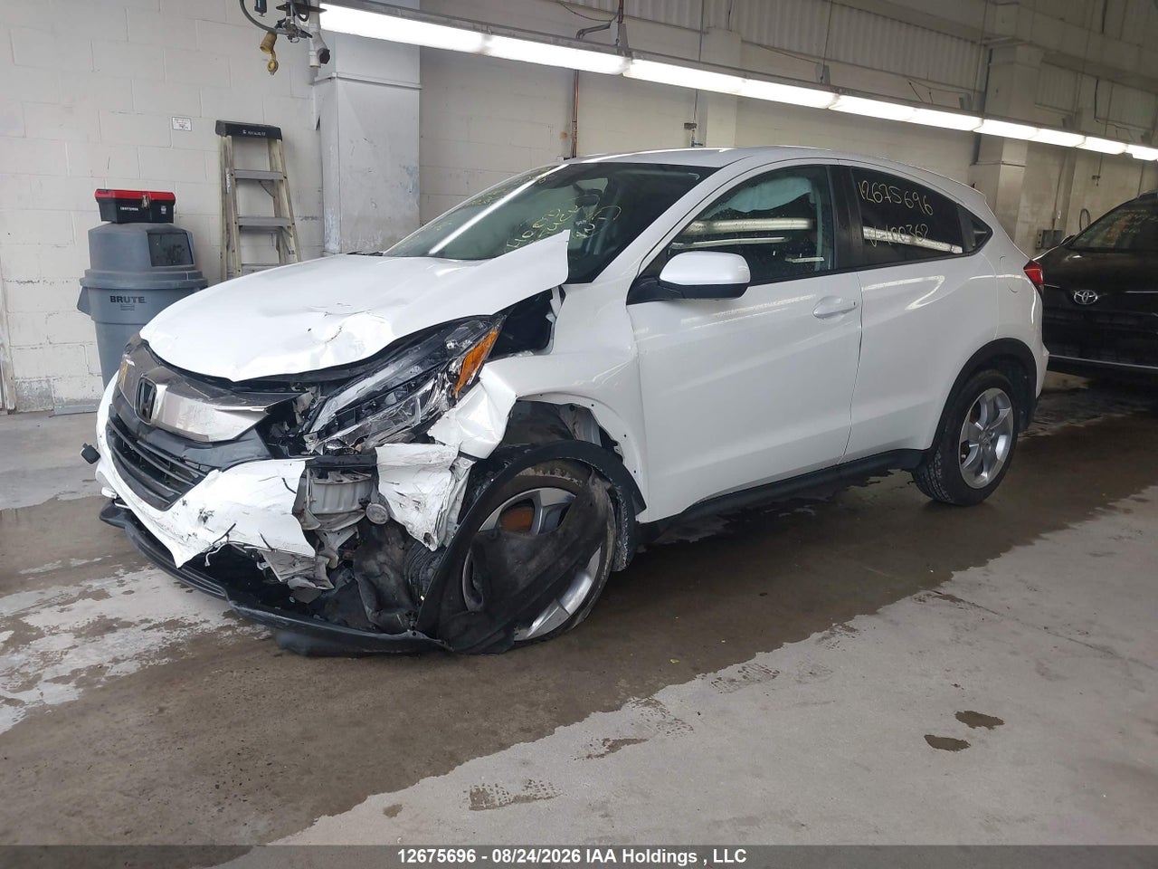 3CZRU5H32LM100362 · 2020 HONDA HR-V LX · 2/22