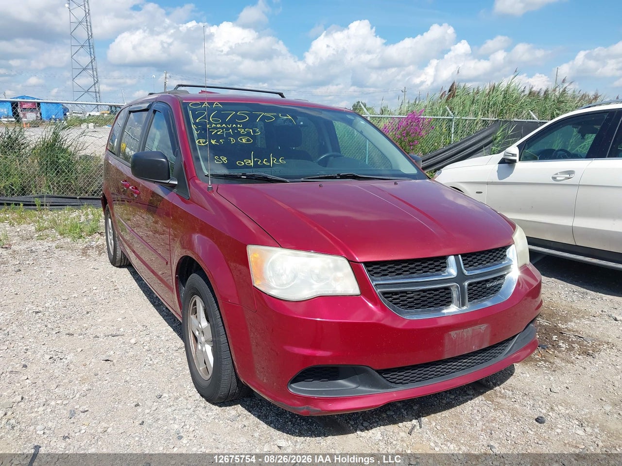 2011 DODGE GRAND CARAVAN EXPRESS
