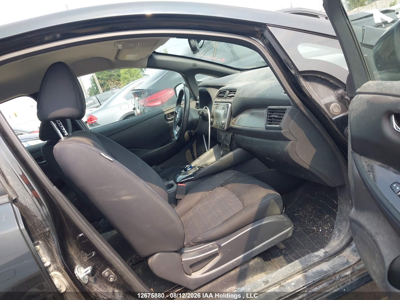 1N4AZ1CP0JC316187 · 2018 NISSAN LEAF S/SL/SV · 5/16