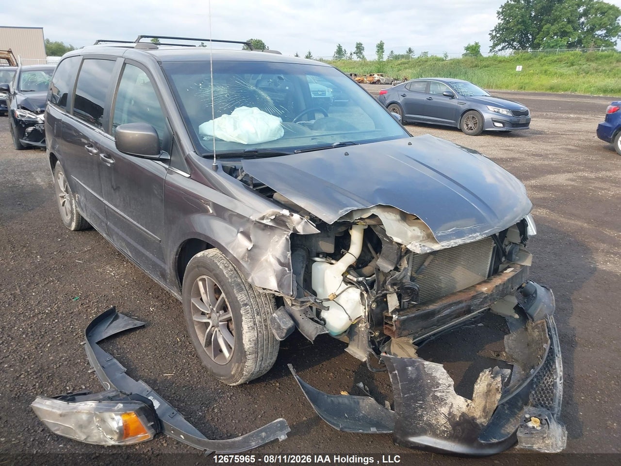 2C4RDGBG3GR193162 · 2016 DODGE GRAND CARAVAN SE