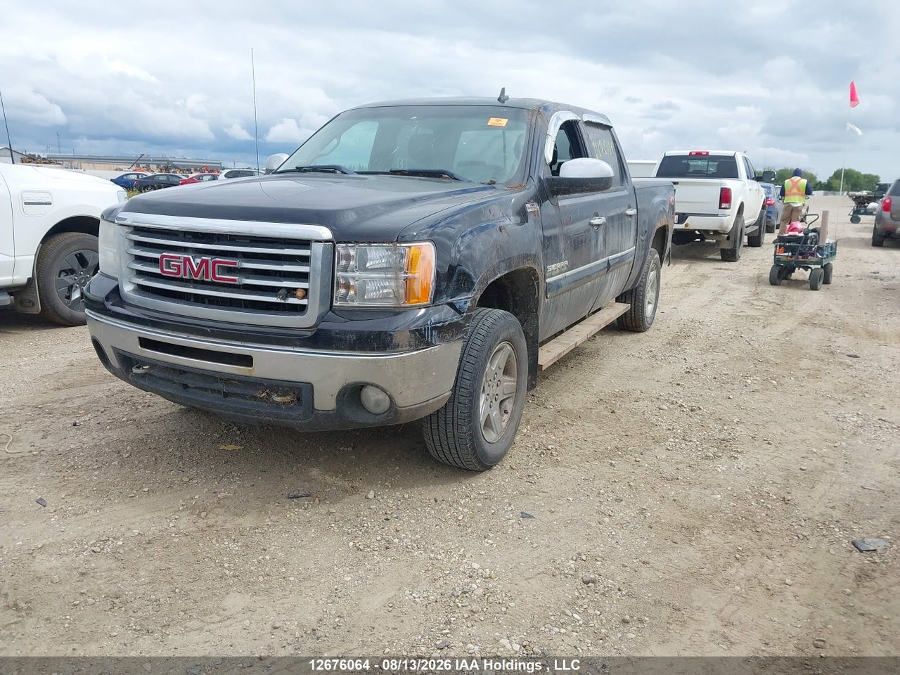 3GTP2WE38BG338100 · 2011 GMC SIERRA 1500 SLT · 2/19
