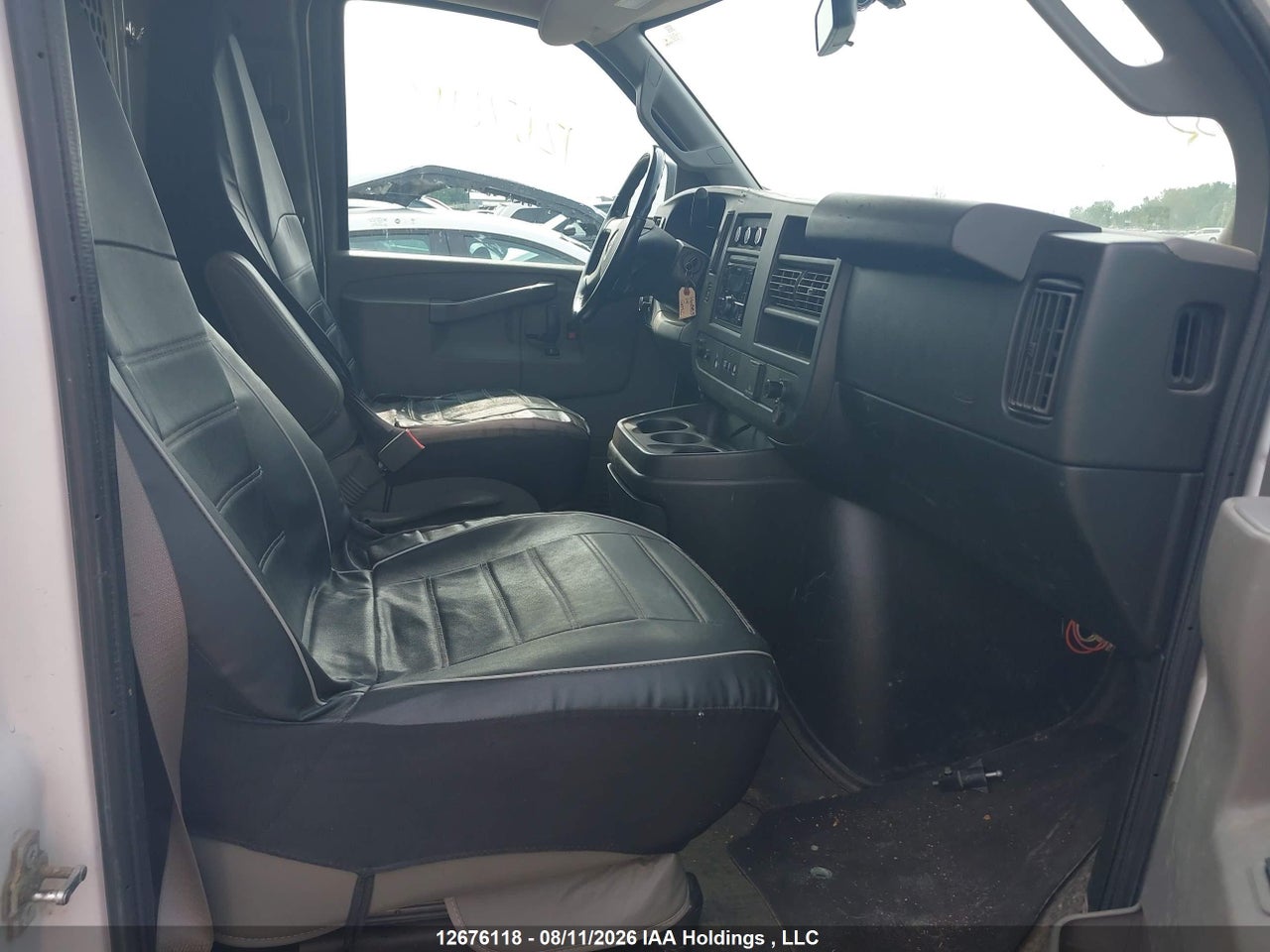 1GTW7AFP4K1262052 · 2019 GMC SAVANA G2500 · 5/24