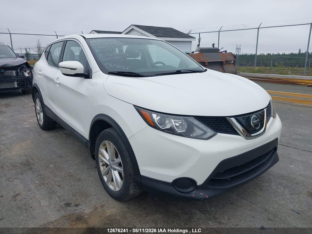 JN1BJ1CP6JW181093 · 2018 NISSAN QASHQAI S/SV · 12/22