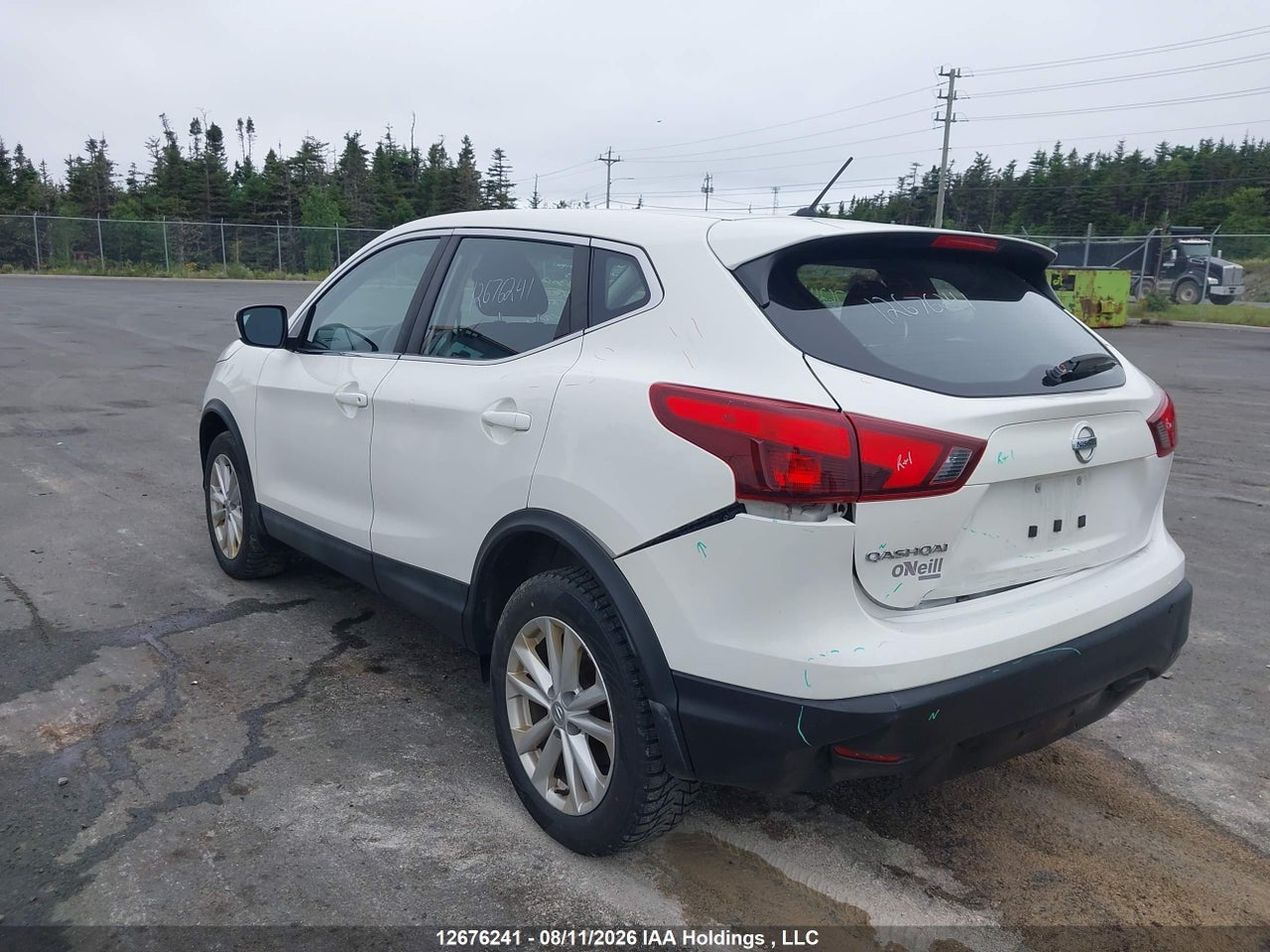 JN1BJ1CP6JW181093 · 2018 NISSAN QASHQAI S/SV · 6/22