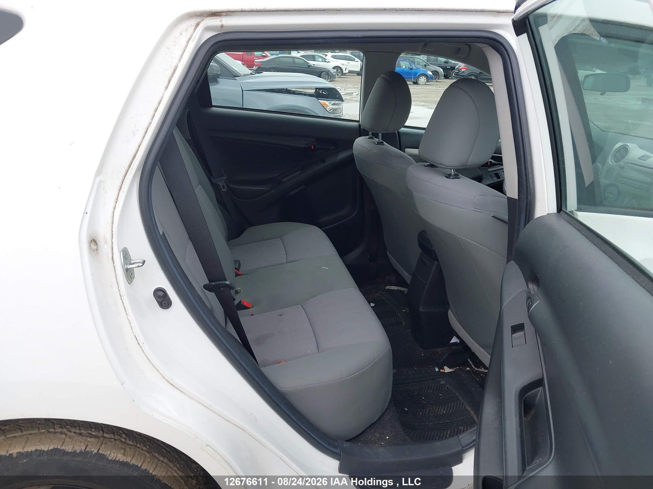 2T1KU4EE4BC643906 · 2011 TOYOTA COROLLA MATRIX · 8/18