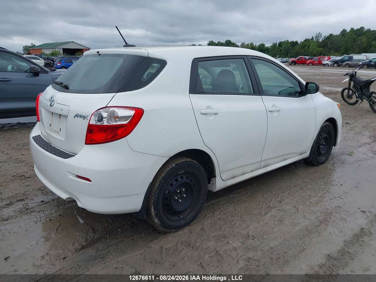 2T1KU4EE4BC643906 · 2011 TOYOTA COROLLA MATRIX · 4/18