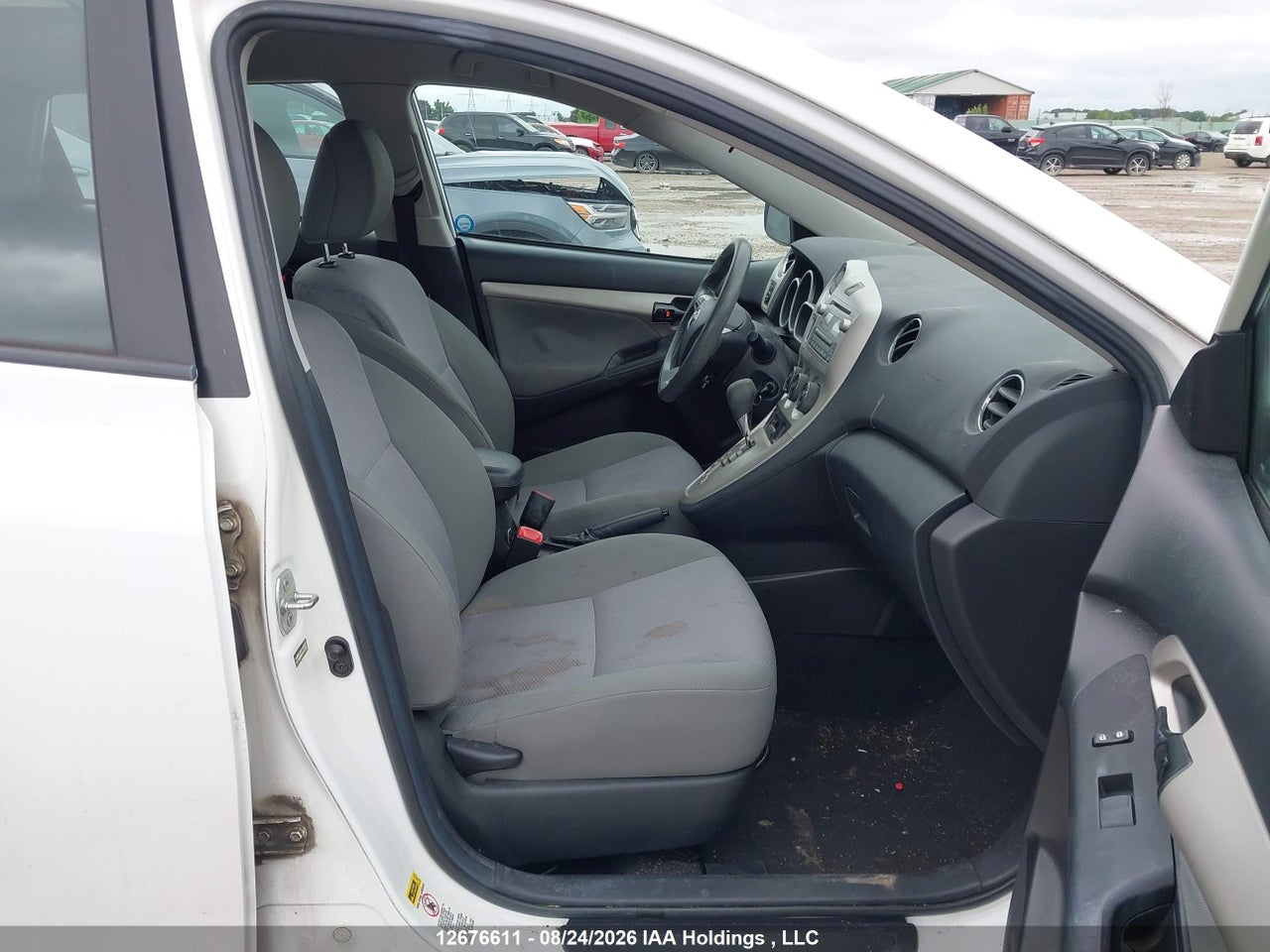 2T1KU4EE4BC643906 · 2011 TOYOTA COROLLA MATRIX · 5/18
