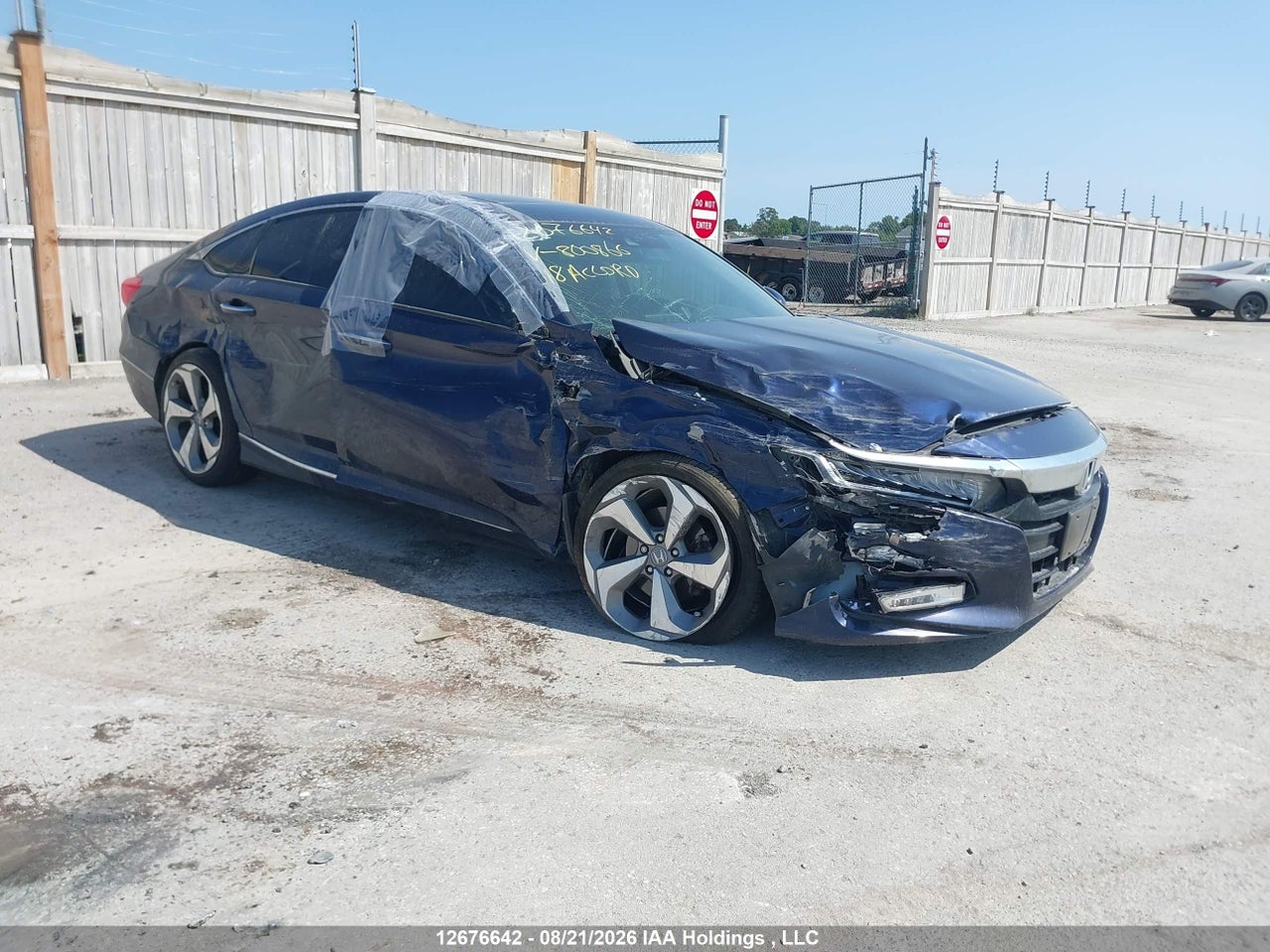 1HGCV2F9XJA800866 · 2018 HONDA ACCORD TOURING 2.0T