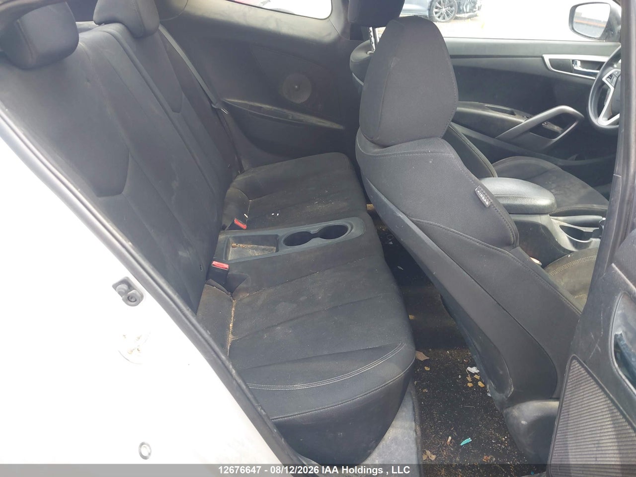 KMHTC6AD2GU278695 · 2016 HYUNDAI VELOSTER · 8/16