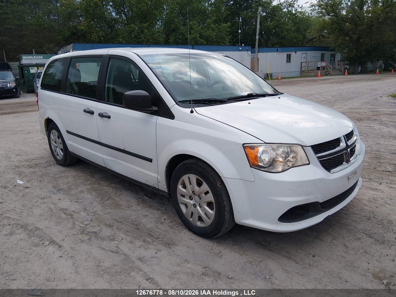 2C4RDGBG6FR541745 · 2015 DODGE GRAND CARAVAN SE/SXT