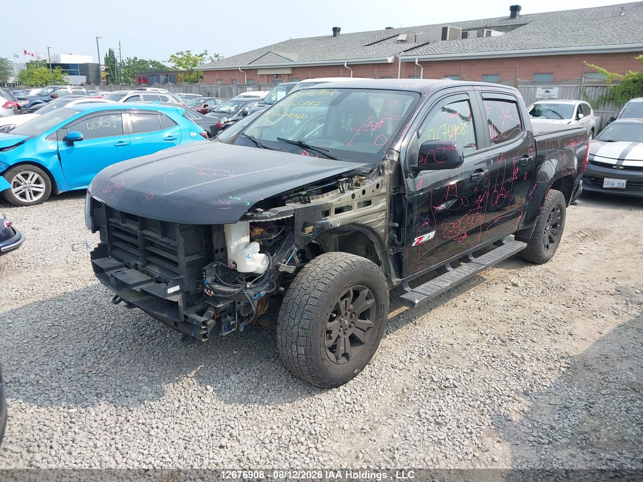 1GCGTDEN1J1165777 · 2018 CHEVROLET COLORADO Z71 · 2/18