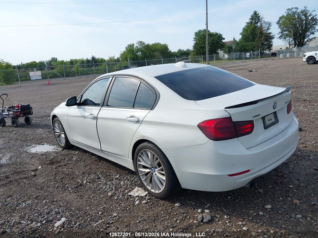 WBA3C3C55EF985393 · 2014 BMW 320I XDRIVE · 3/17