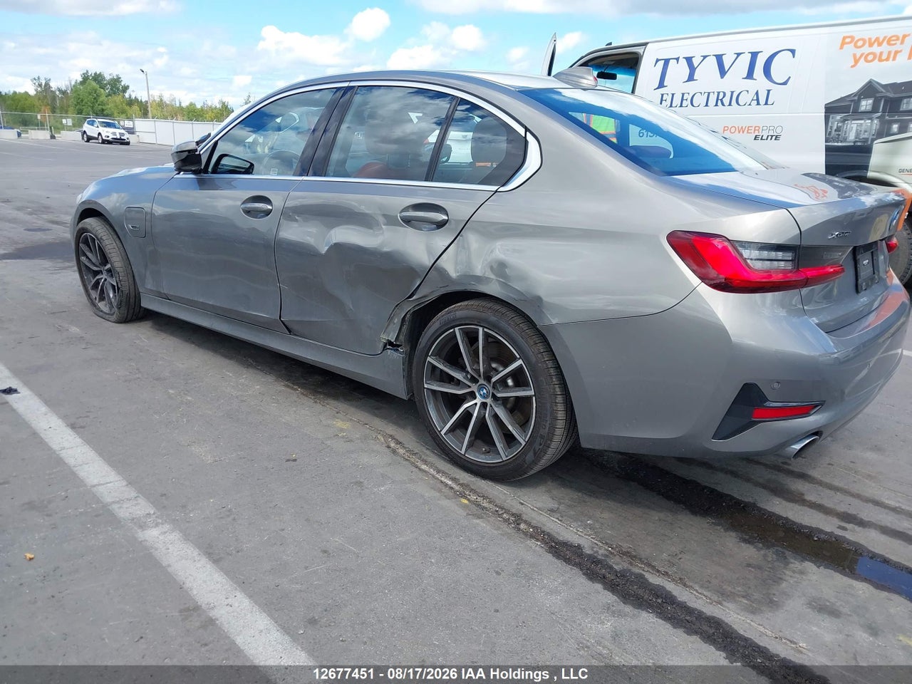 WBA5P9C06NFN11795 · 2022 BMW 330E XDRIVE · 3/19