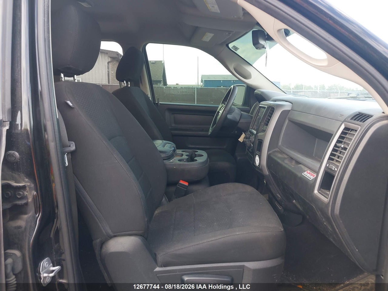 1C6RR7FT3LS130233 · 2020 RAM 1500 CLASSIC ST · 5/19