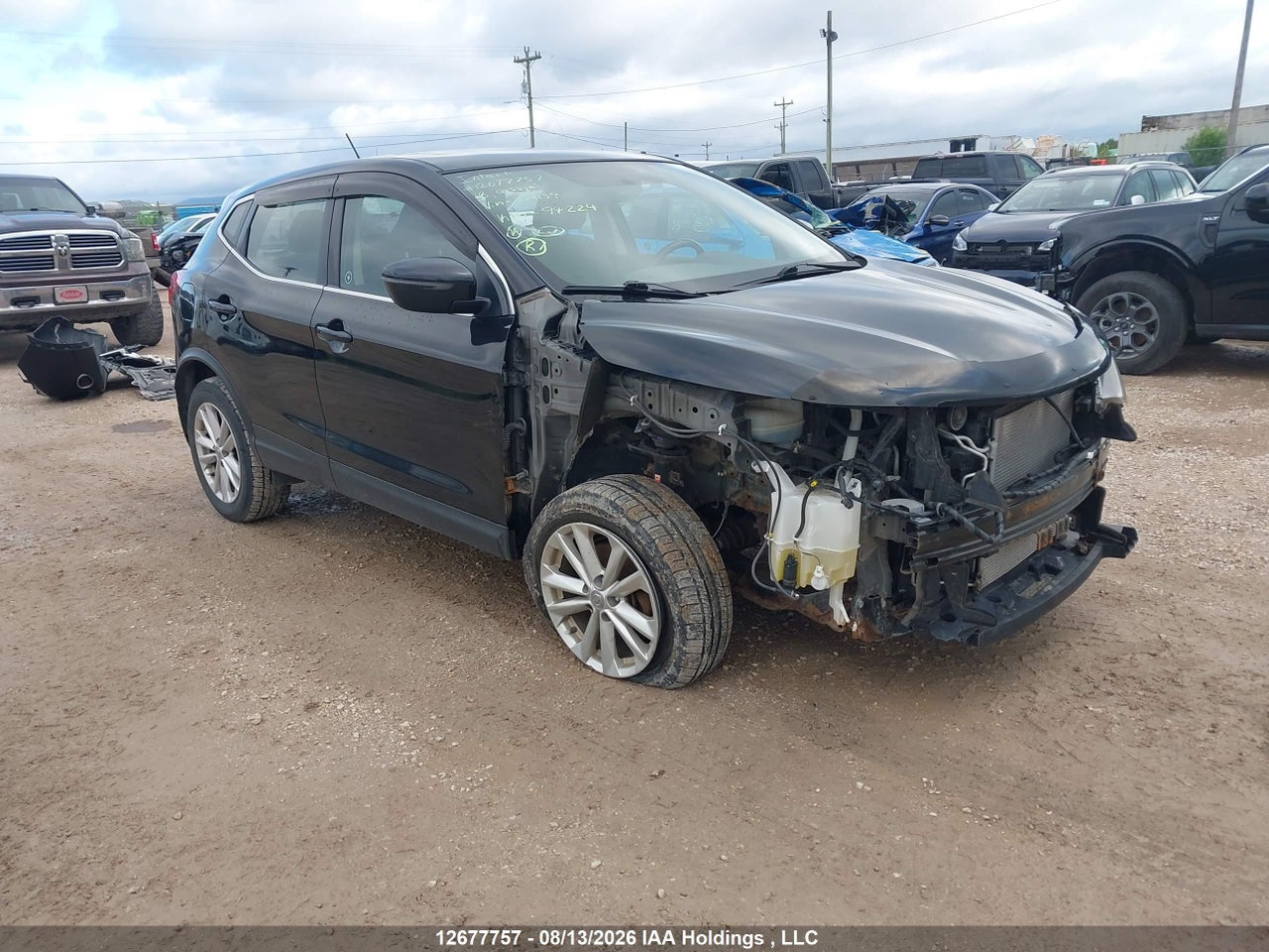 JN1BJ1CR8JW209154 · 2018 NISSAN QASHQAI S/SL/SV