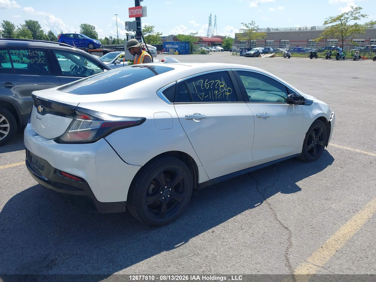 1G1RA6S54JU119219 · 2018 CHEVROLET VOLT LT · 4/18