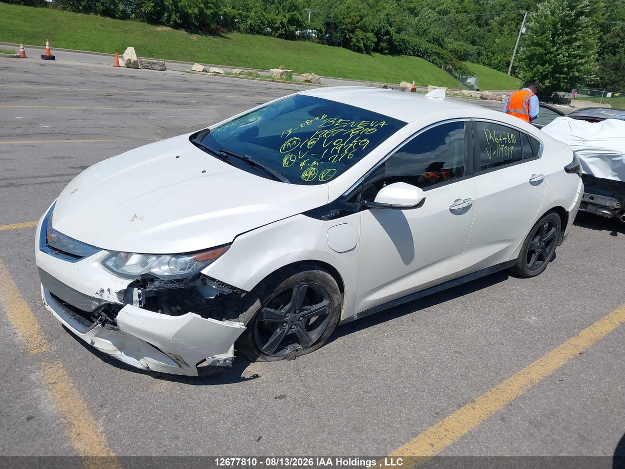 1G1RA6S54JU119219 · 2018 CHEVROLET VOLT LT · 2/18