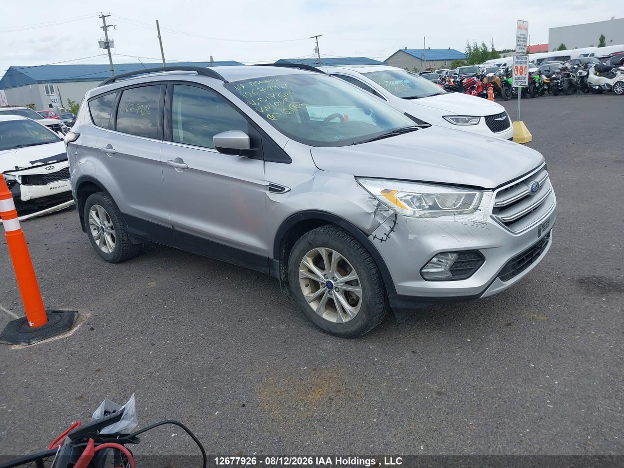 1FMCU9G92HUB17606 · 2017 FORD ESCAPE SE