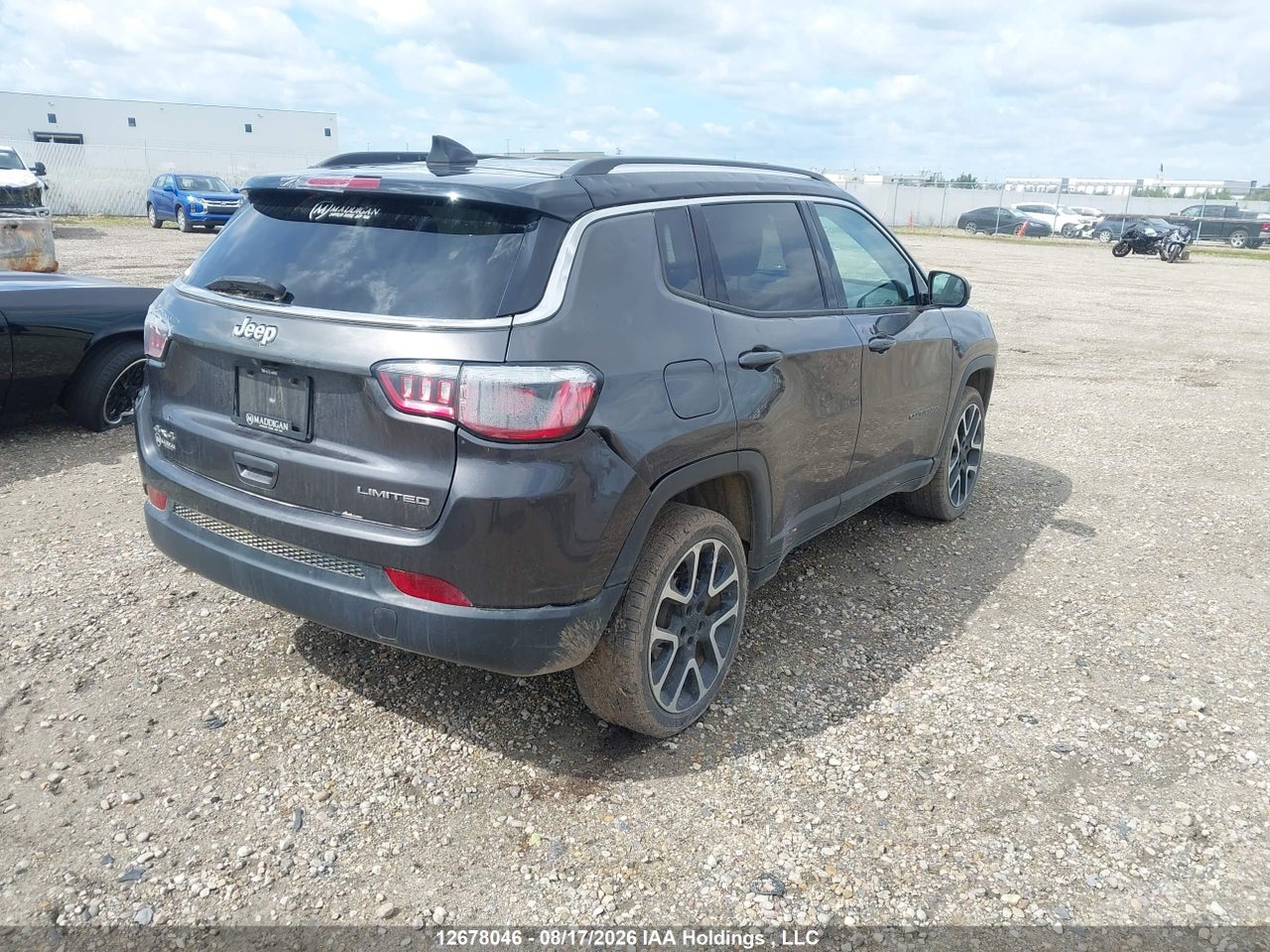 3C4NJDCB4HT644543 · 2017 JEEP COMPASS LIMITED · 4/18