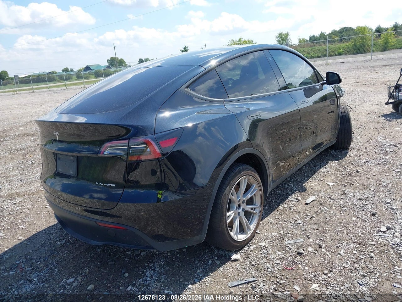 LRWYGDEE9PC027374 · 2023 TESLA MODEL Y LONG RANGE · 4/16