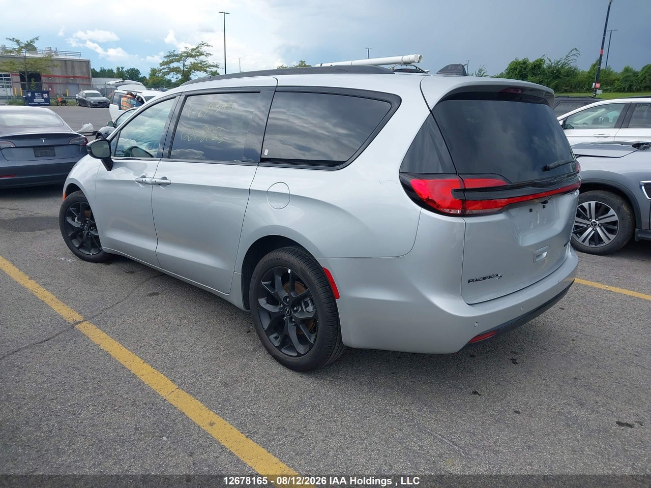 2C4RC1GG4TR259379 · 2026 CHRYSLER PACIFICA LIMITED · 3/20