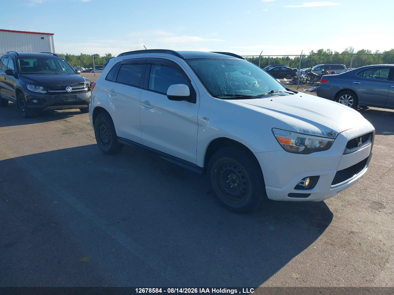 JA4AJ4AU9BZ607498 · 2011 MITSUBISHI RVR GT