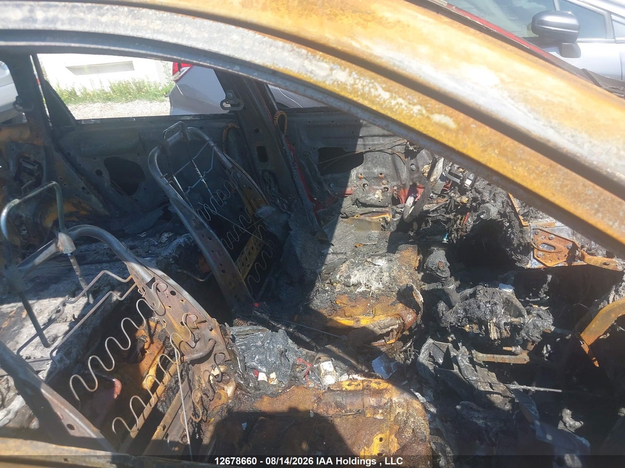2T1LR32EX3C734443 · 2003 TOYOTA MATRIX · 5/16