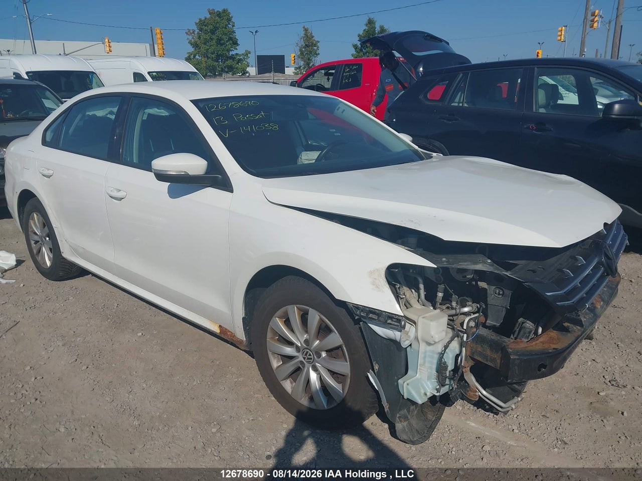 2013 VOLKSWAGEN PASSAT
