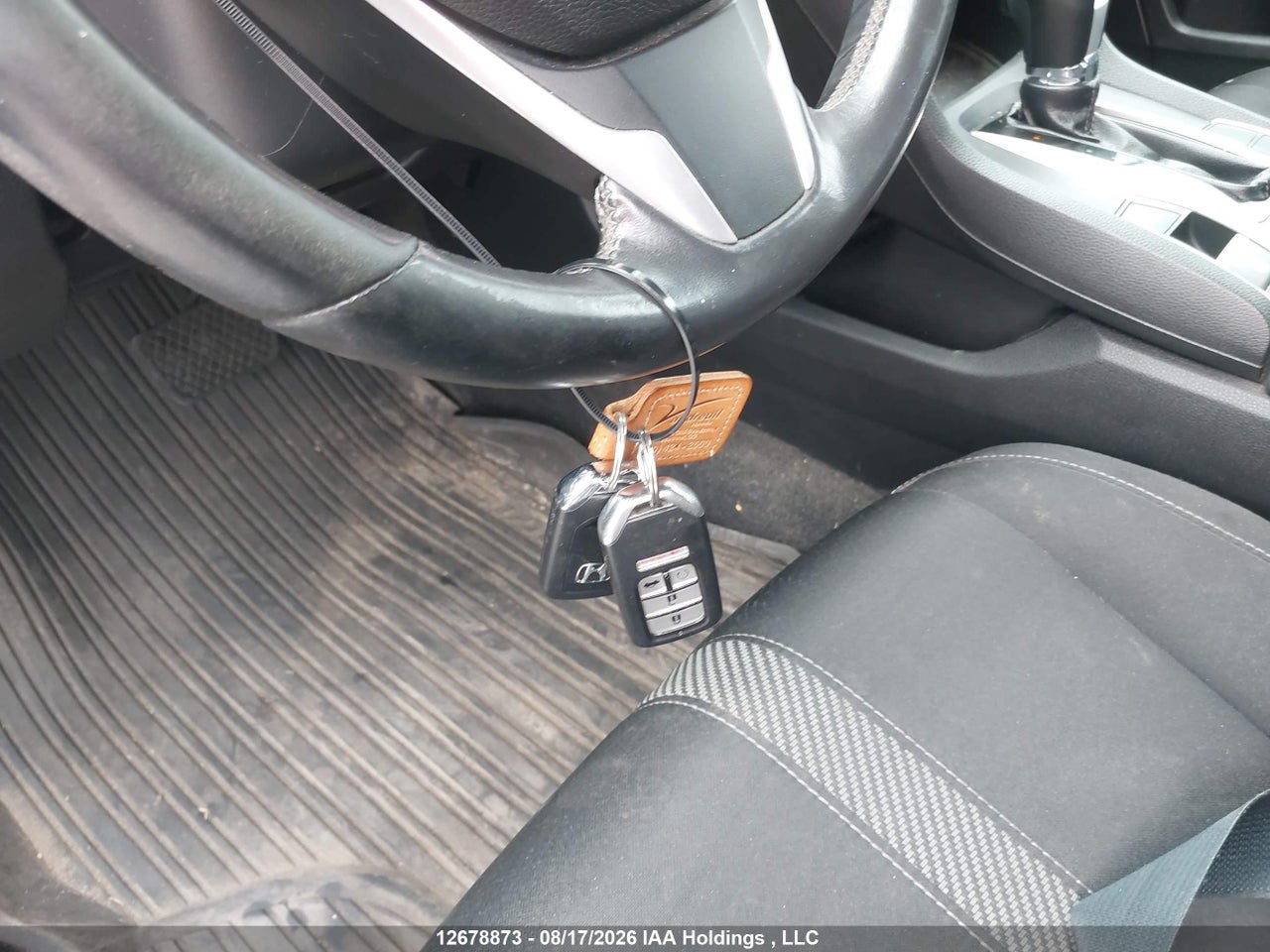 2HGFC2F63JH025868 · 2018 HONDA CIVIC SE · 11/23