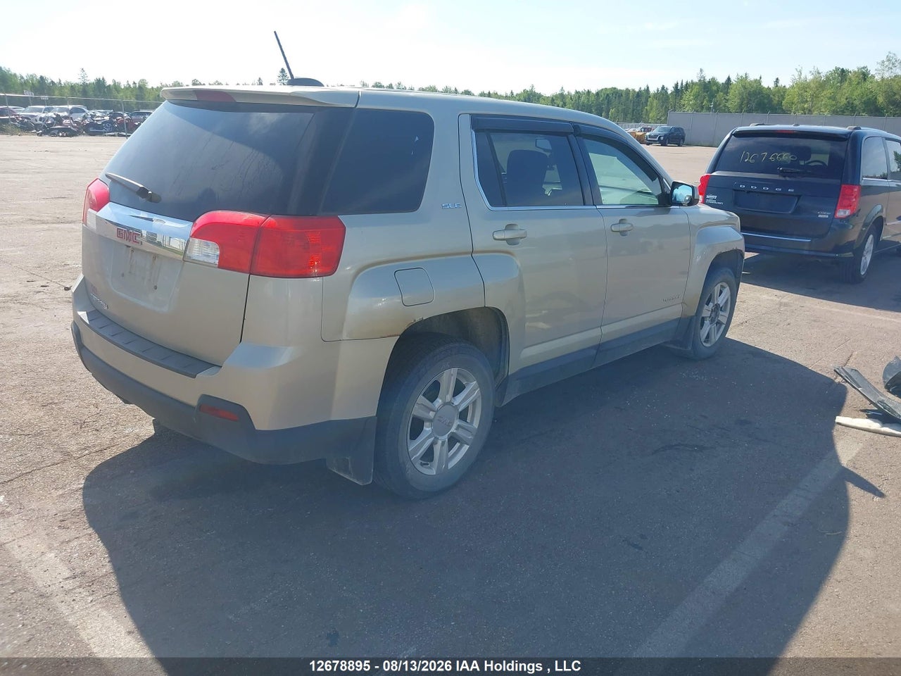 2GKALMEK8F6424933 · 2015 GMC TERRAIN SLE-1 · 4/21