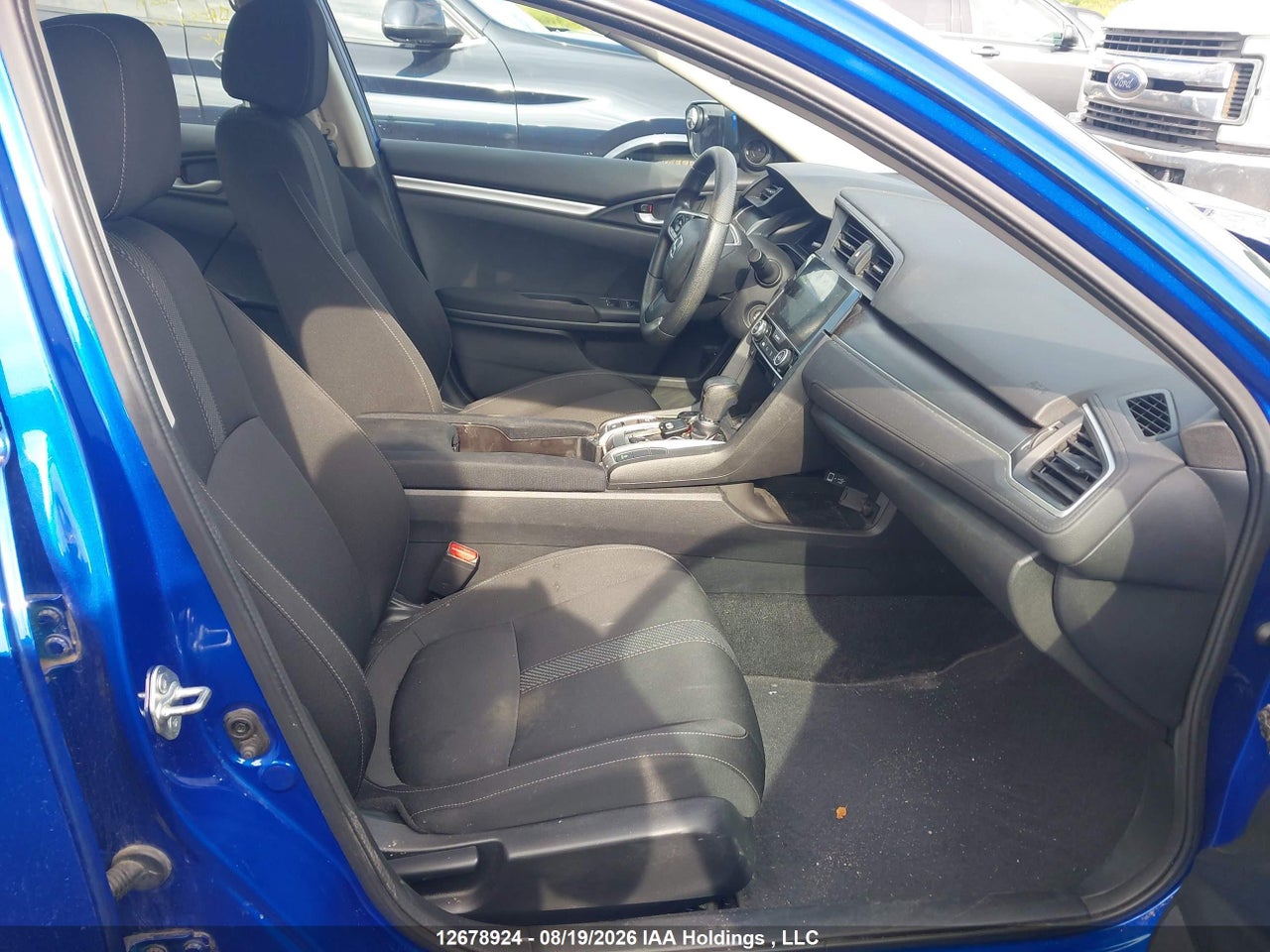 2HGFC2F59JH013361 · 2018 HONDA CIVIC LX · 5/18