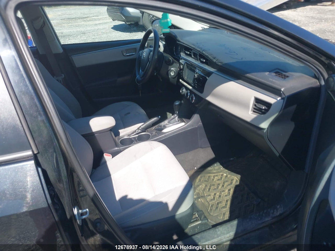2T1BURHEXFC415780 · 2015 TOYOTA COROLLA L/LE/LE PLS/PRM/S/S PLS · 5/18