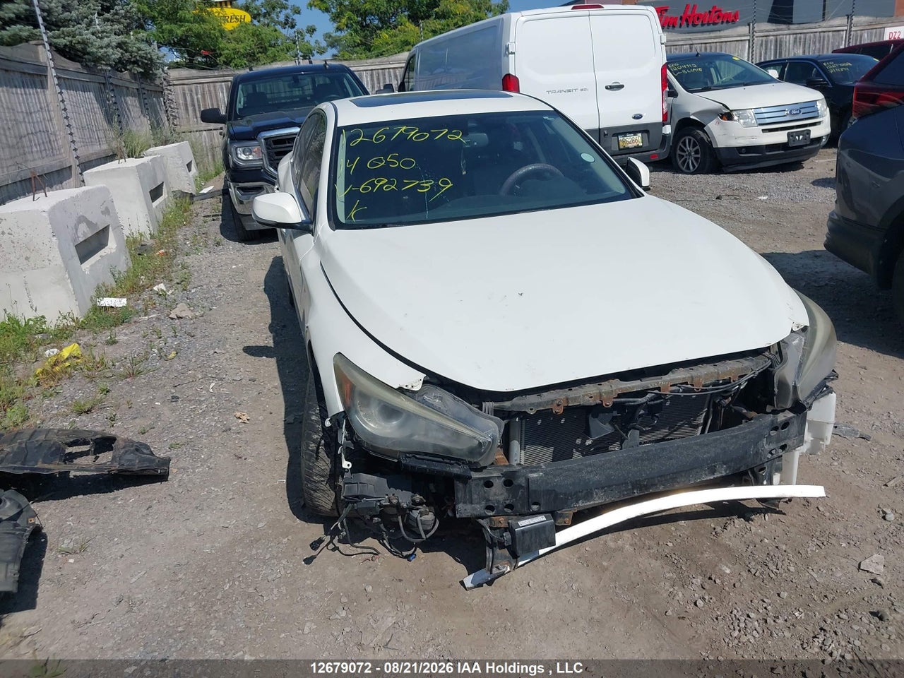 JN1BV7AR1EM692739 · 2014 INFINITI Q50