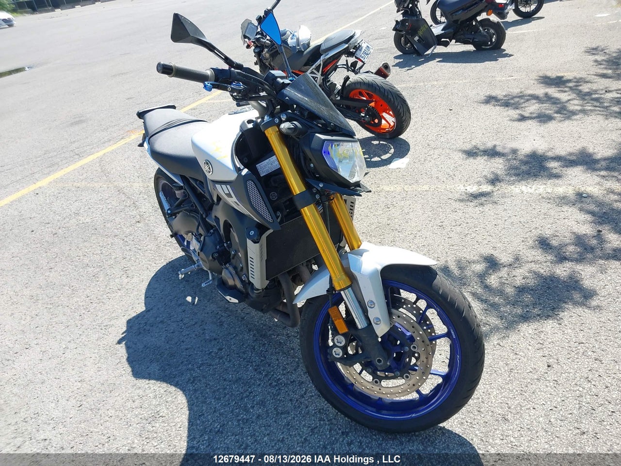 JYARN33NXFA000989 · 2015 YAMAHA FZ09