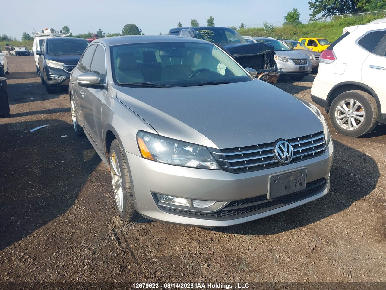1VWCN7A30DC016927 · 2013 VOLKSWAGEN PASSAT SEL