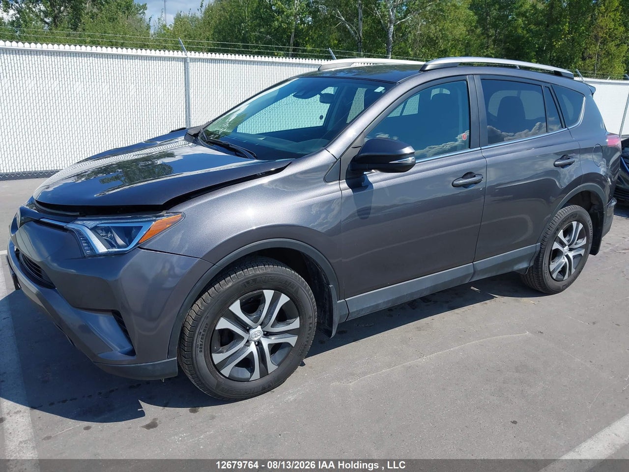 2T3BFREV7HW577082 · 2017 TOYOTA RAV4 LE · 2/19