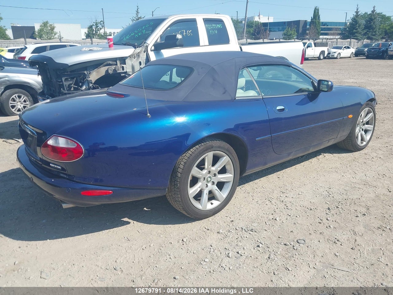 SAJFA42C532A36060 · 2003 JAGUAR XK8 · 4/16