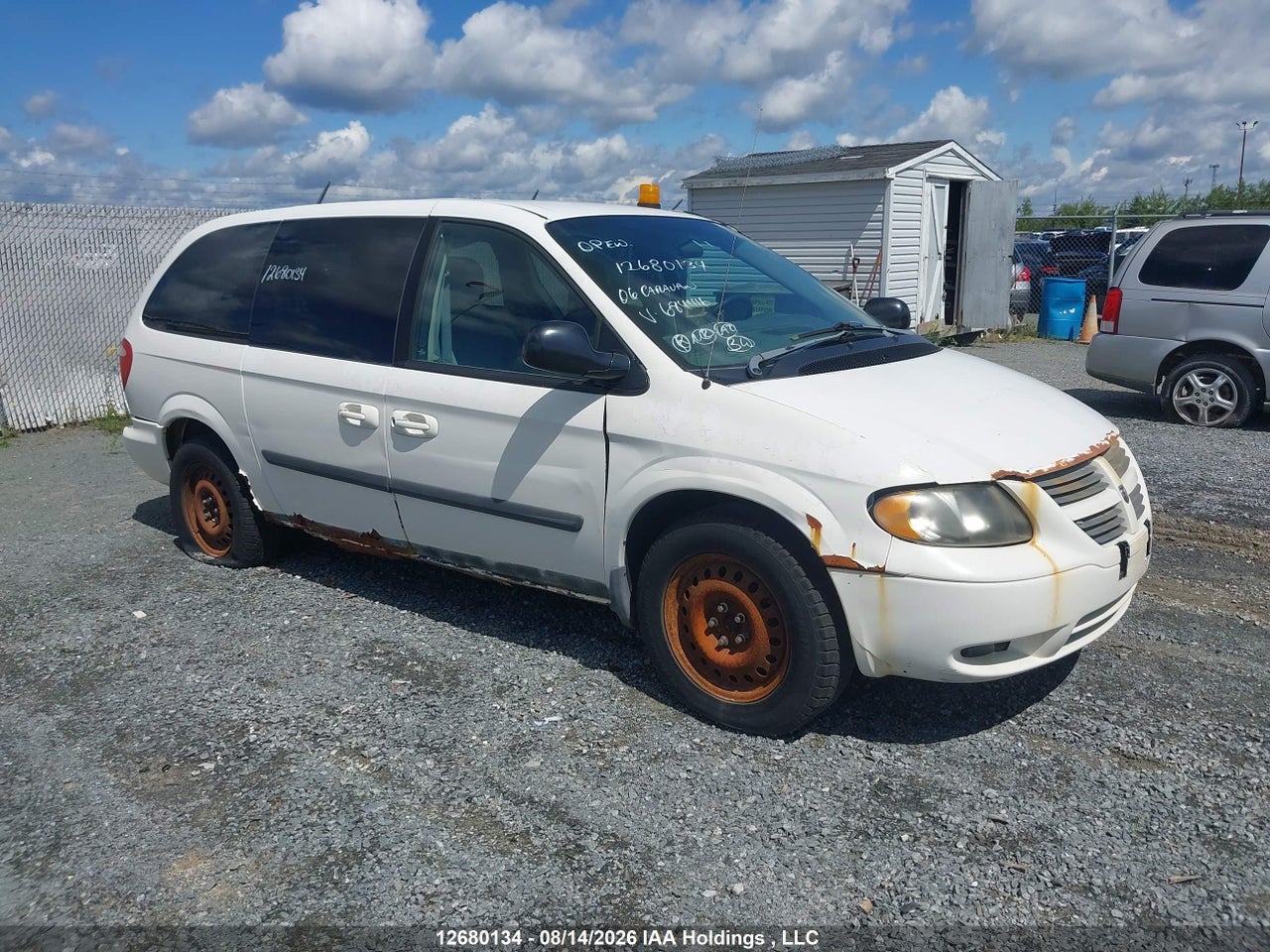 1D4GP24E86B684615 · 2006 DODGE GRAND CARAVAN SE