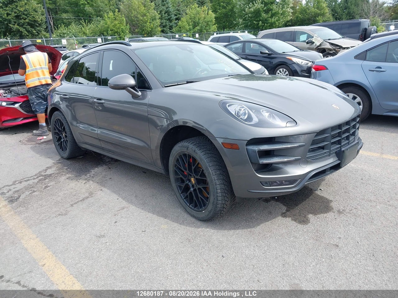 2016 PORSCHE MACAN TURBO