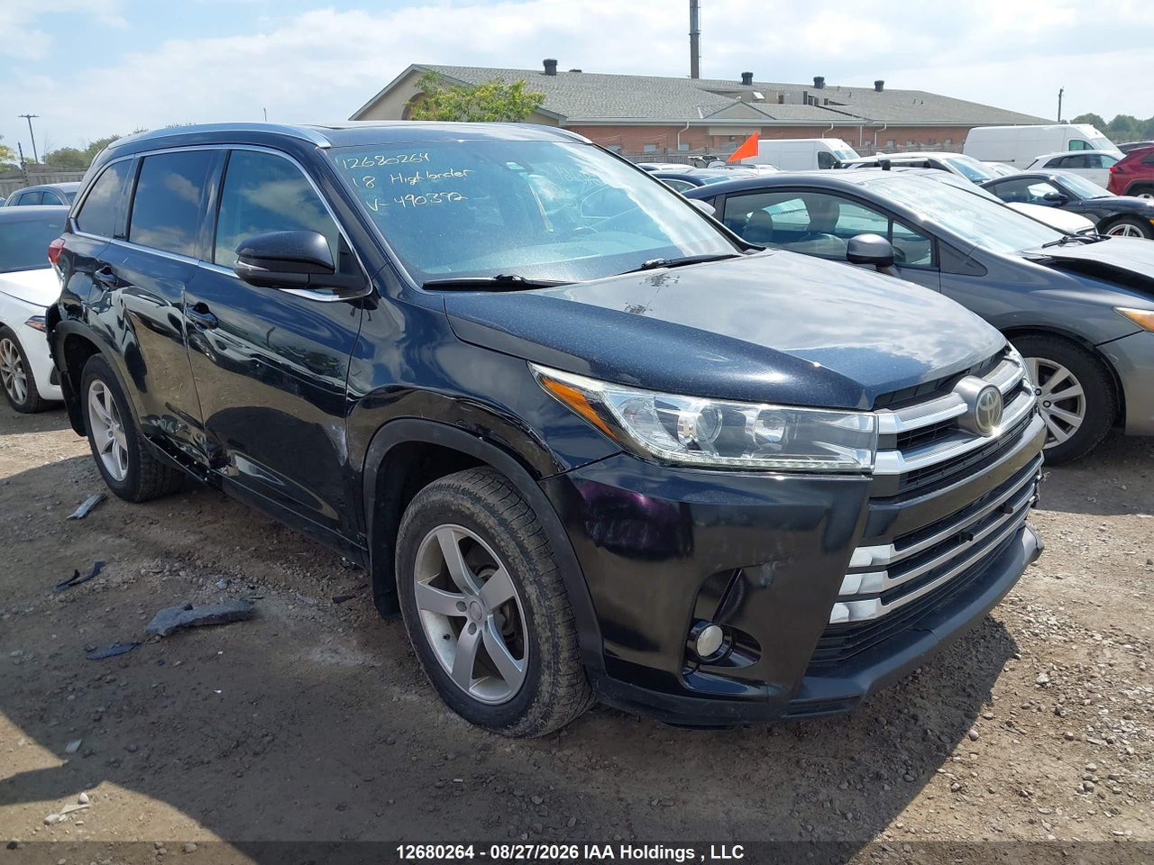 5TDDZRFH3JS490392 · 2018 TOYOTA HIGHLANDER LIMITED