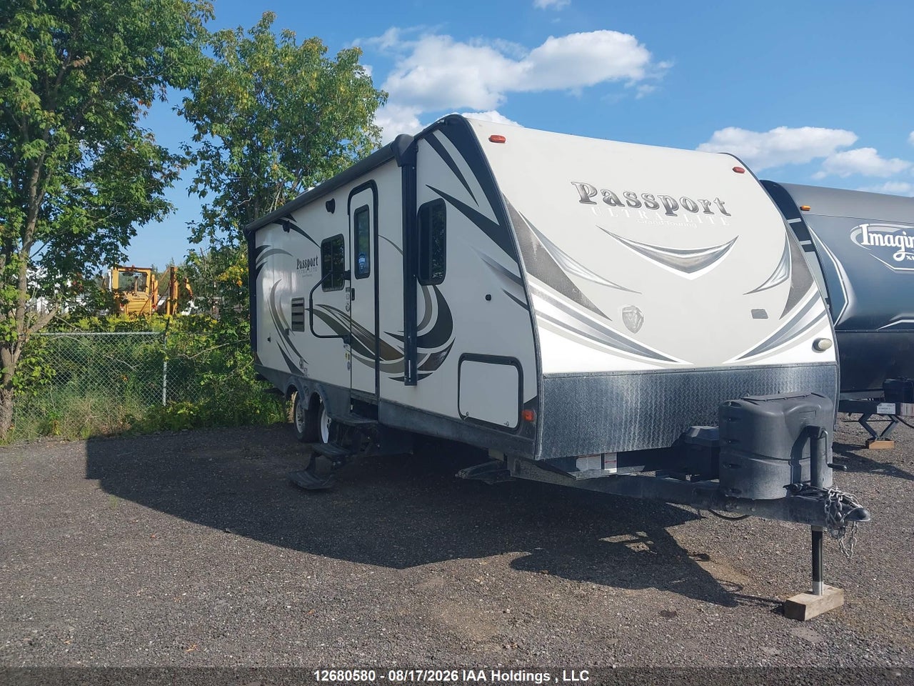 4YDT25126JT415180 · 2018 KEYSTONE PASSPORT