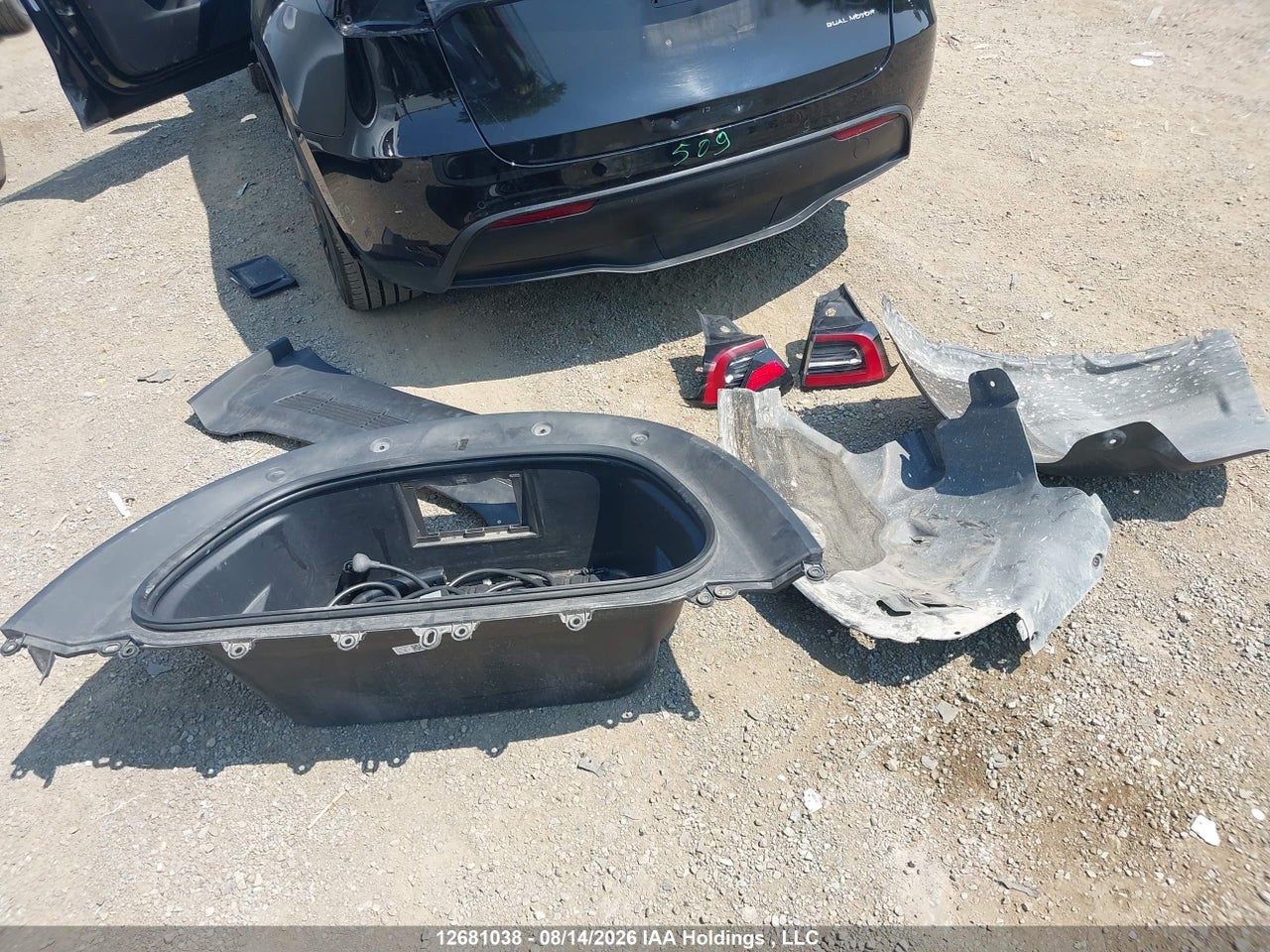 7SAYGDEE9NF464989 · 2022 TESLA MODEL Y · 11/21