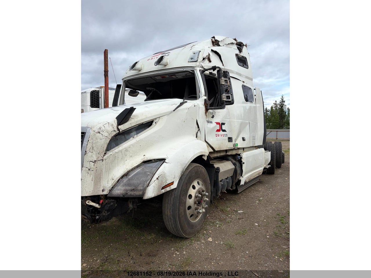 4V4NC9EHXPN341729 · 2023 VOLVO VNL