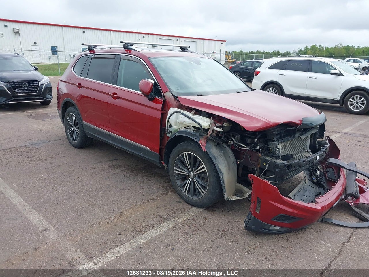 3VV4B7AX5JM021541 · 2018 VOLKSWAGEN TIGUAN SEL PREMIUM